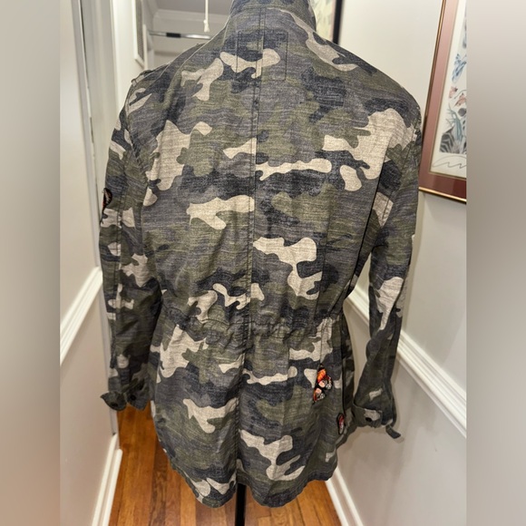 GAP Camouflage Utility Jacket - Picture 2 of 4
